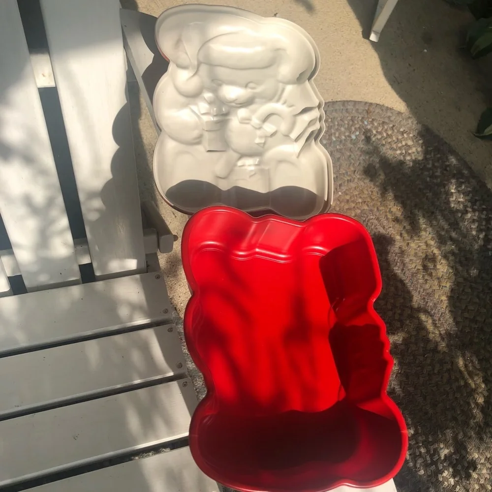Vintage Christmas Teddy Bear 3D Plastic Container